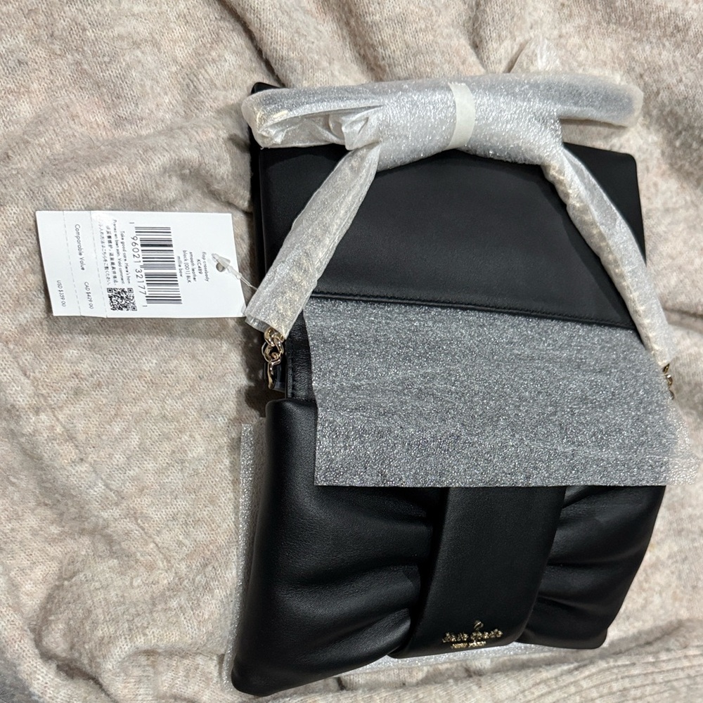 Kate Spade Black Leather Crossbody with Gold Accents - Picture 3 of 10